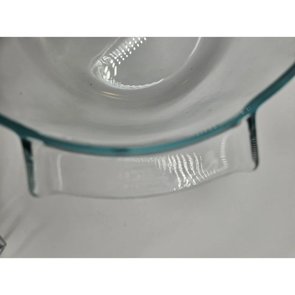 Pyrex de Corning France Pale Blue Glass Round Casserole Dish with Lid 450-K 454L